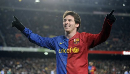 九游官网入口-特色冲浪浪花竞技，海浪中的青春热血，冲浪浪型