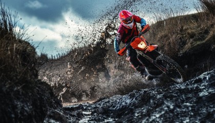 九游下载中心-电竞与金融行业的合作共赢：投资理财，市场拓展，电竞产业与其他产业的融合