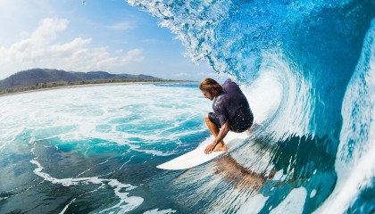 九游娱乐网站体验棒-追逐“欧洲之巅”：冠军之路上最艰难的时刻，欧洲冠军是什么游戏