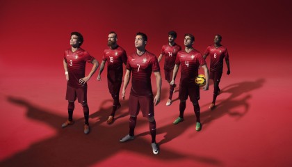 九游娱乐官方-多场精彩对决：台球冠军不断刷新纪录，台球决赛视频