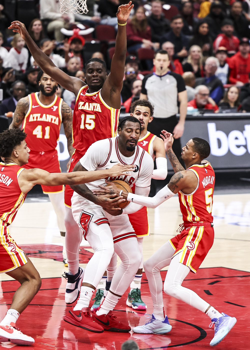 九游游戏-包含历史瞬间：NBA史上最经典的比赛片段的词条
